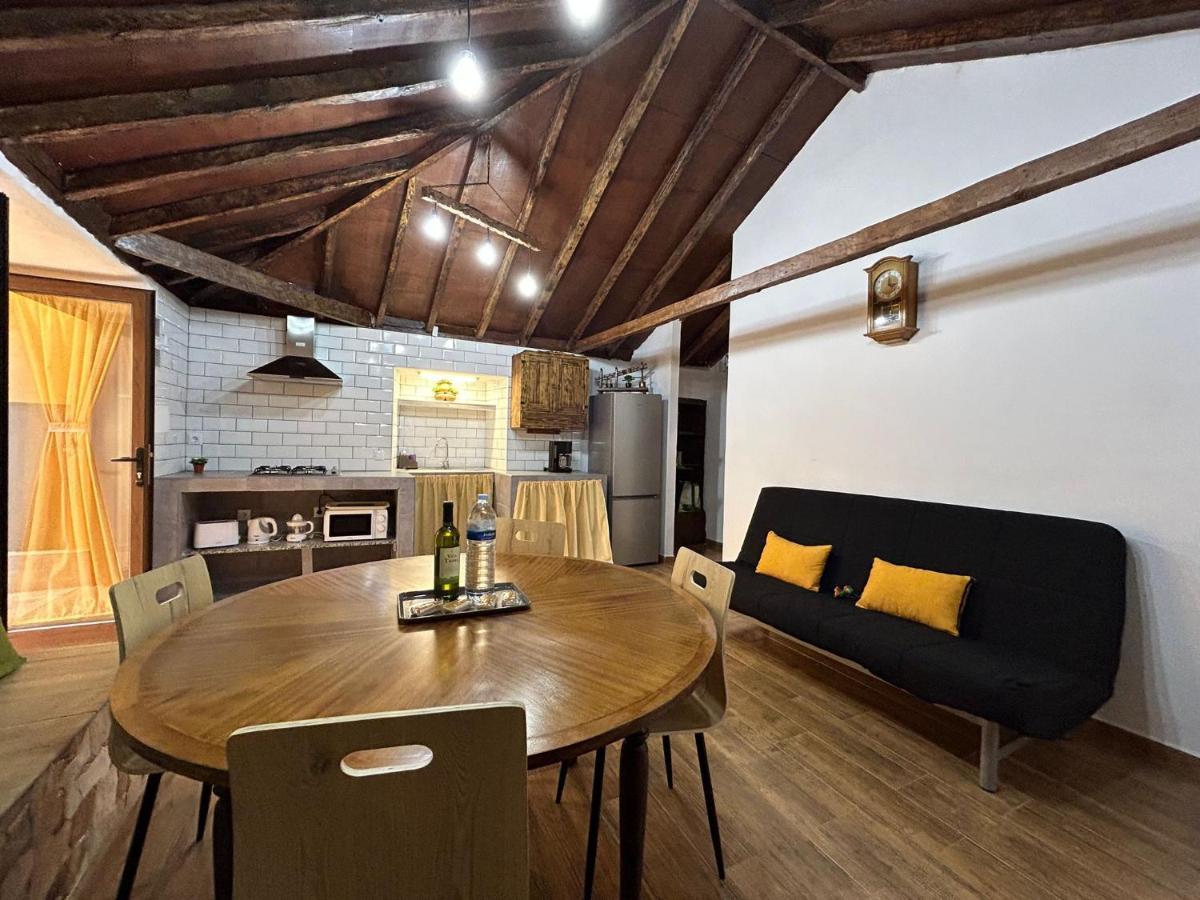 Tradicional Casa Canaria Con Piscina Y Vistas Al Teide Icod De Los Vinos Ngoại thất bức ảnh