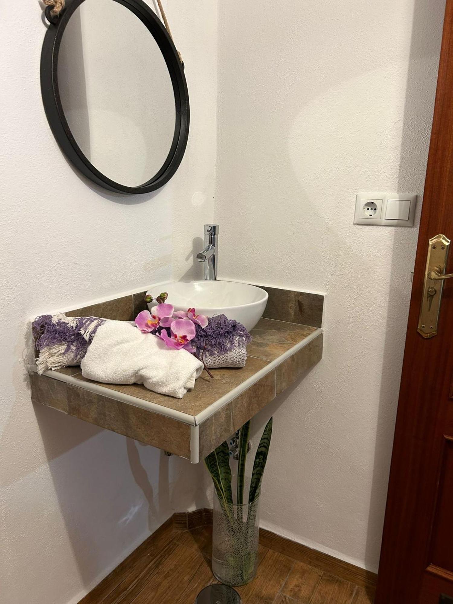 Tradicional Casa Canaria Con Piscina Y Vistas Al Teide Icod De Los Vinos Ngoại thất bức ảnh
